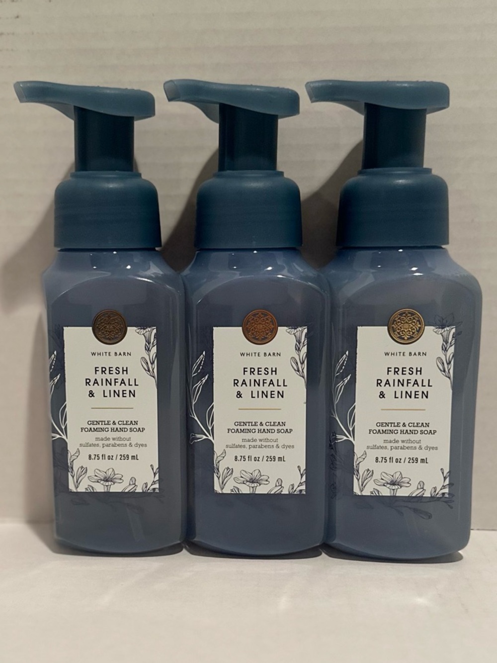 Bath & Body NEW (3) Fresh Rainfall & Linen Foaming Hand Soaps